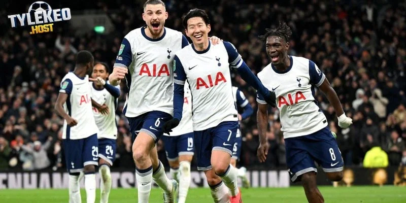 Tác động vào phòng thay đồ và mùa giải