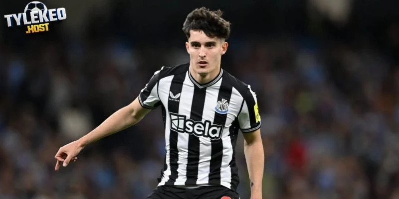 Barca cần 80 triệu cho chữ ký của Alessandro Baston