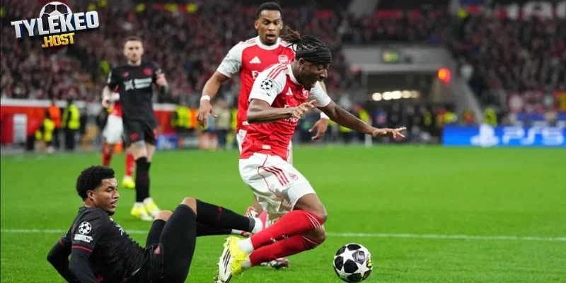 Tin vui Arsenal vào top 6 NHA